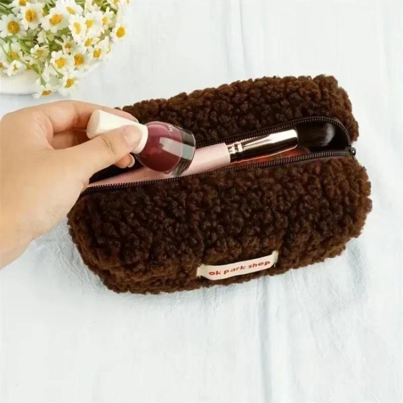 양털 플러시 보관 가방 심플한 미적 디자인 대용량 메이 - Aesthetic Large Pencil Case Pouch 리뷰 및 가격